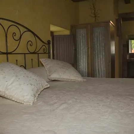 Agroturismo Urrutia בית חווה *