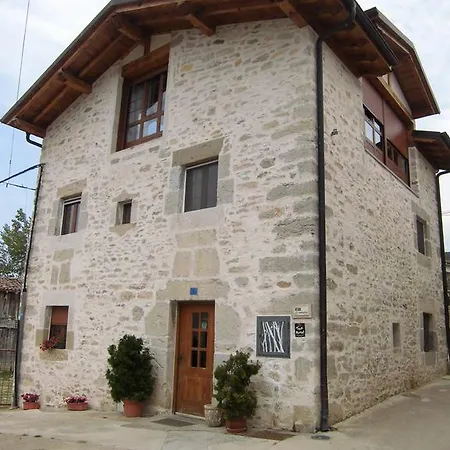 Alloggio per agriturismo Urrutia *
